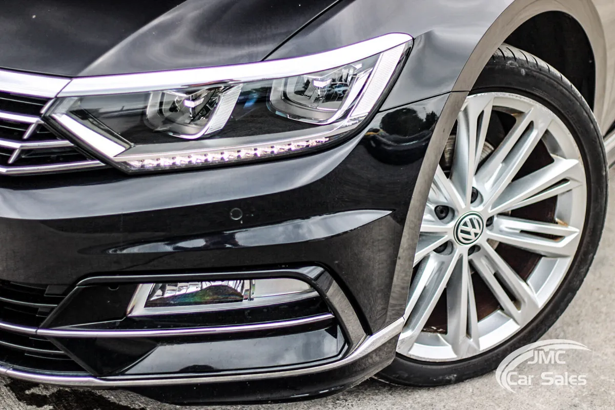 2019 VOLKSWAGEN PASSAT R-LINE 2.0L - Image 2