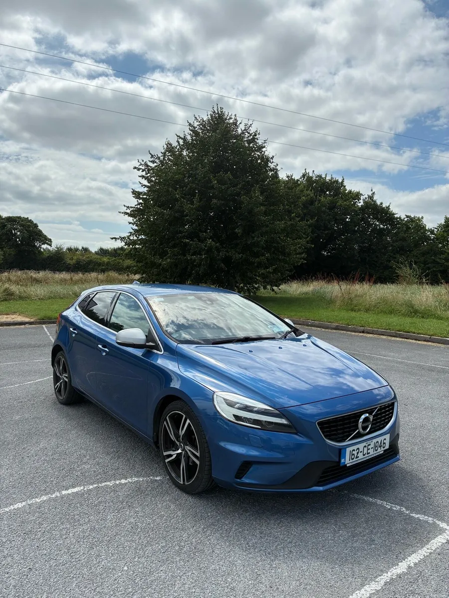 2016 Volvo V40 2.0 D2 R-Design - Image 1