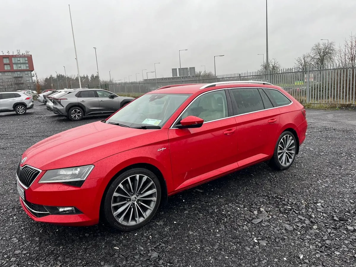 Skoda Superb 2018 - Image 2