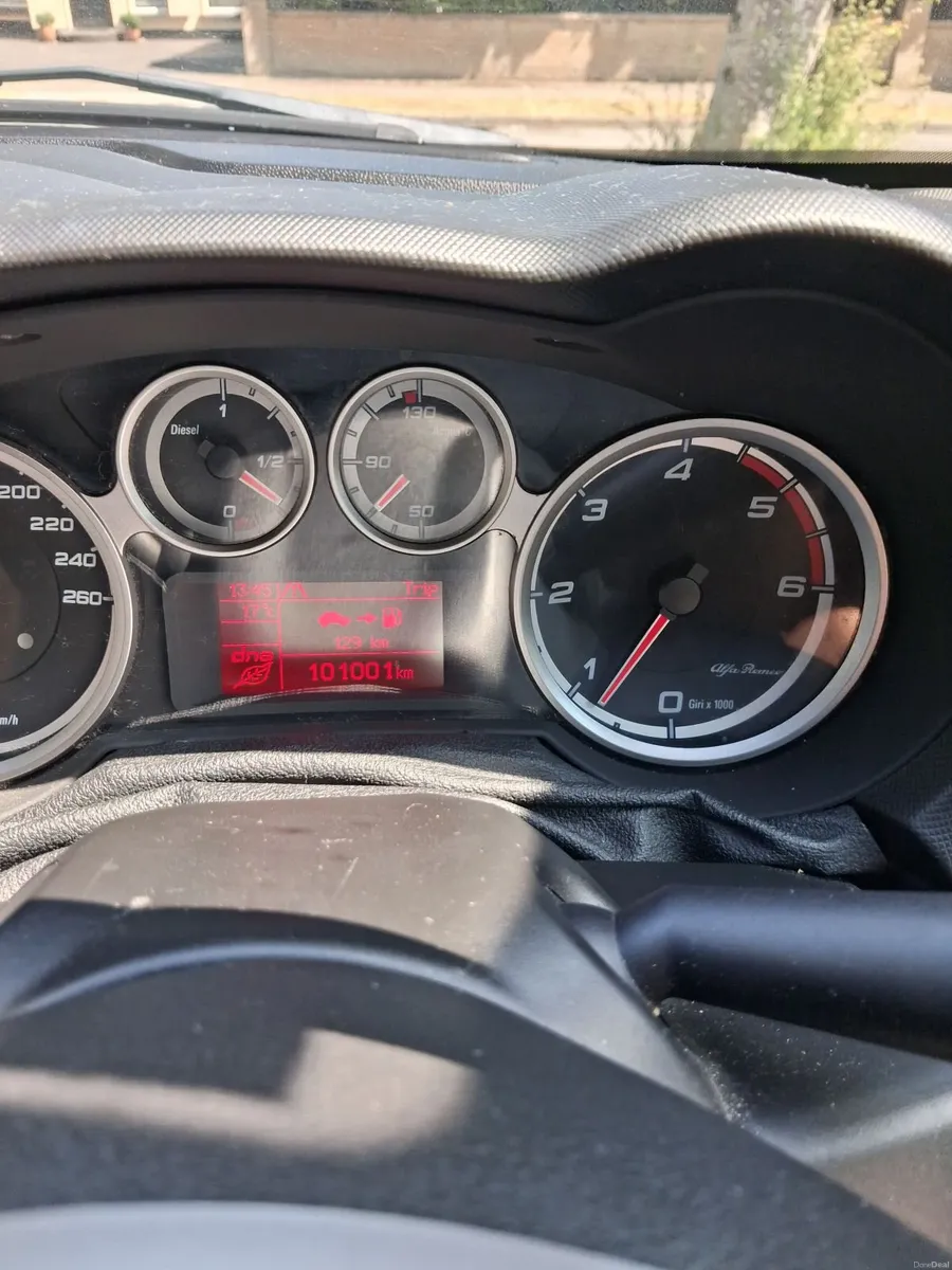 Alfa Romeo Mito 2017 - Image 1