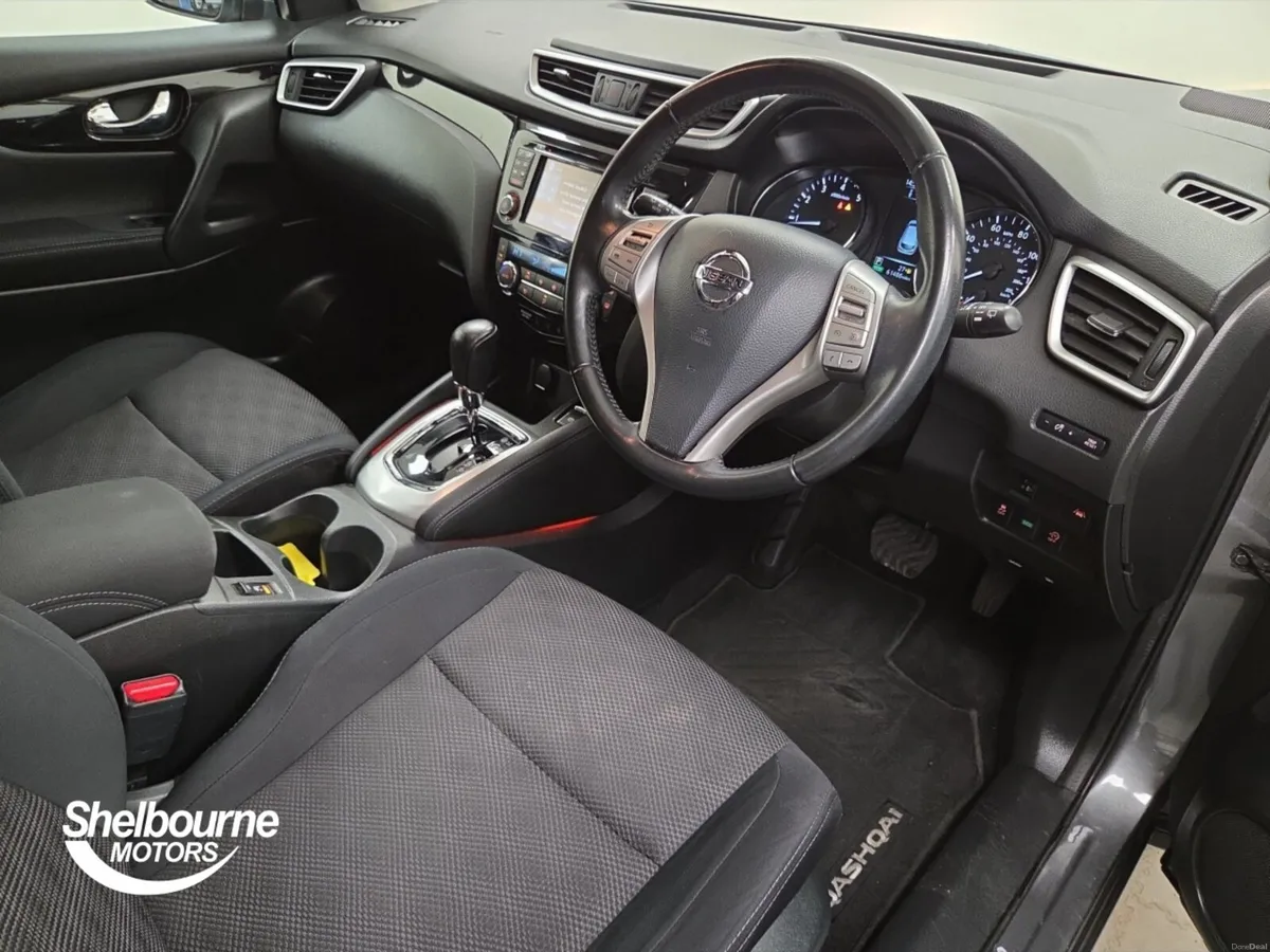 Nissan Qashqai Hatchback N-Connecta - Image 4