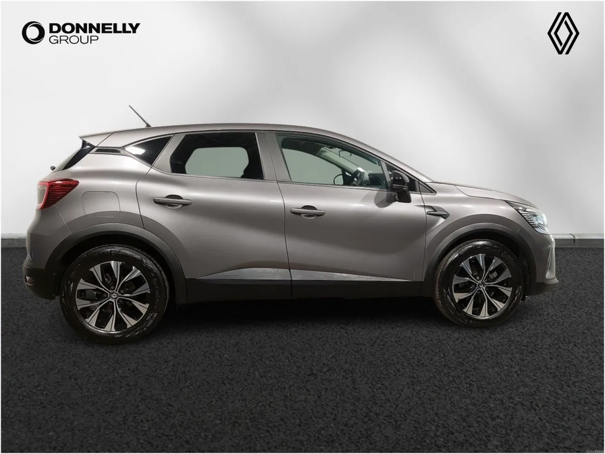 Renault Captur Hatchback Evolution - Image 3