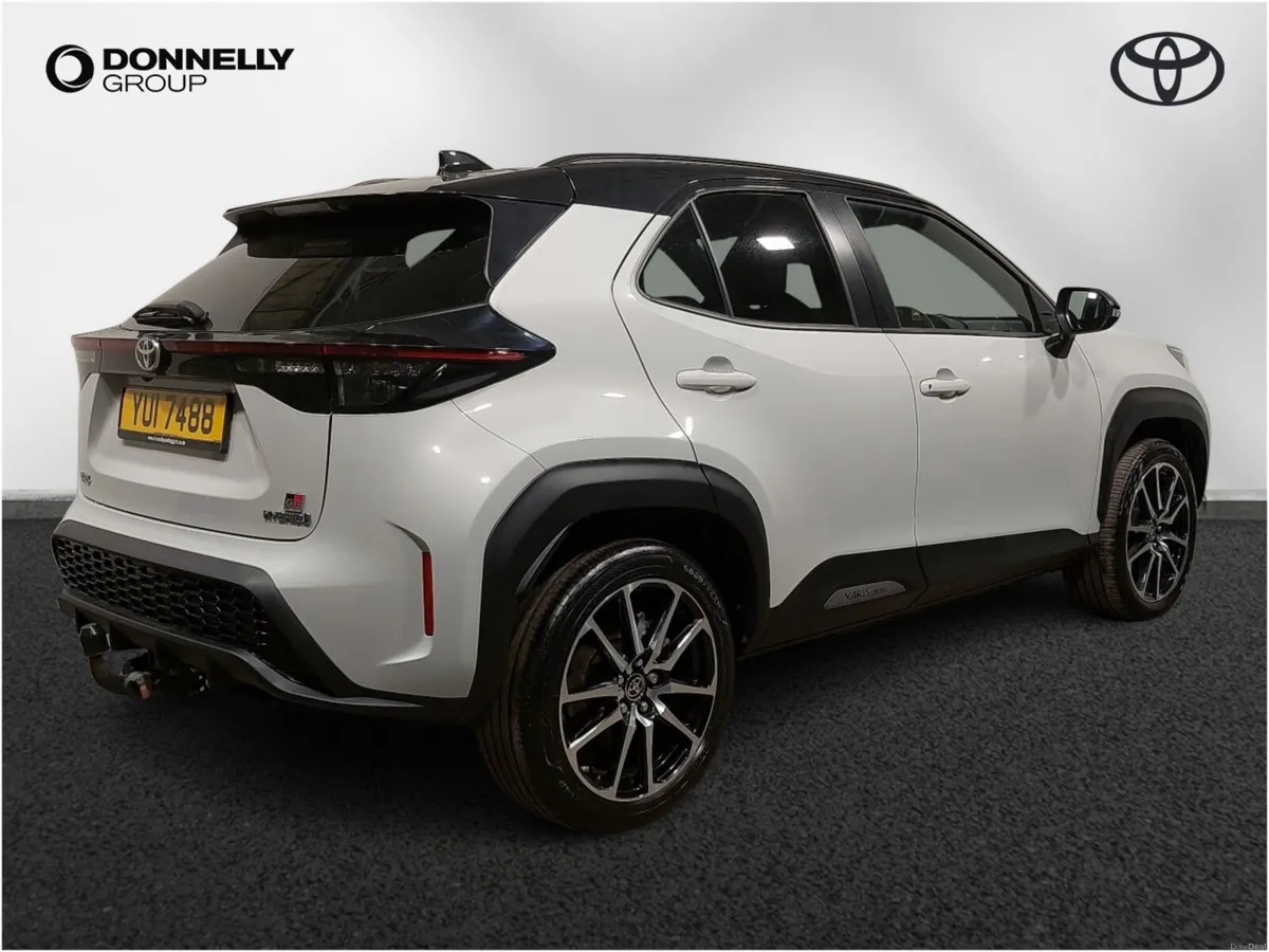 Toyota Yaris Cross Estate GR Sport - Image 4