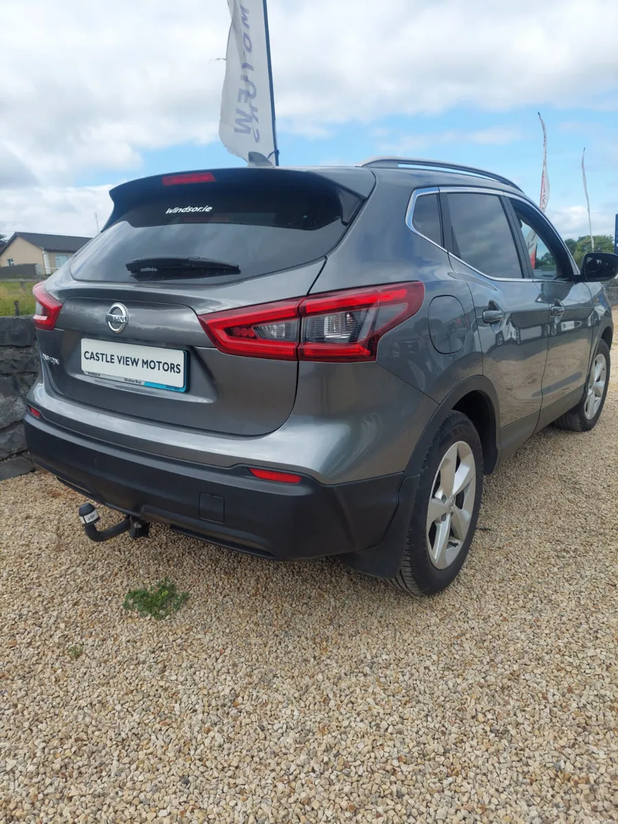 19 Nissan Qashqai Sv Trim Mint - Image 6