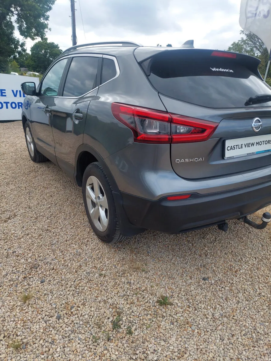 19 Nissan Qashqai Sv Trim Mint - Image 3