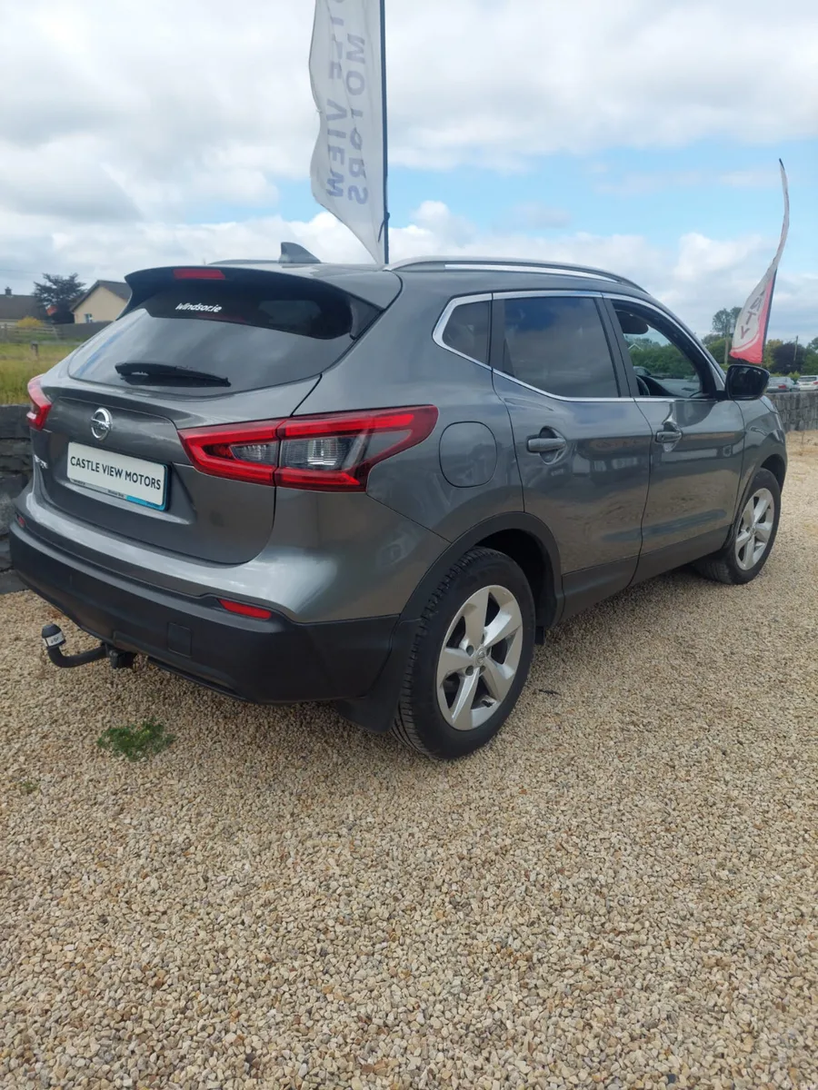 19 Nissan Qashqai Sv Trim Mint - Image 5