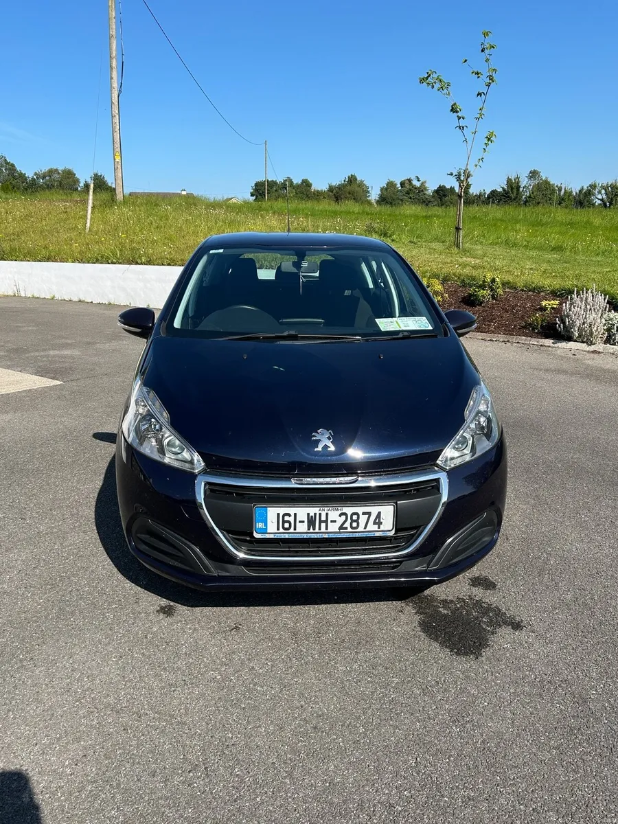 Peugeot 208 2016 (manual) - Image 5