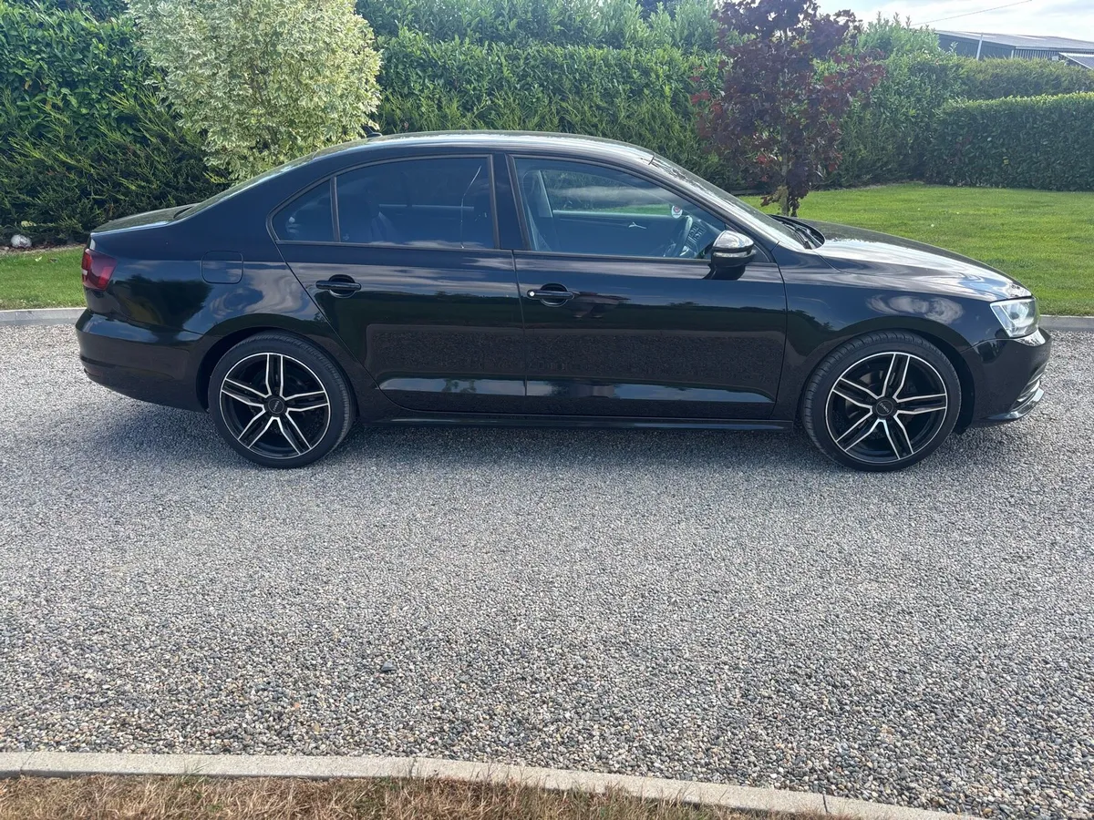 2016 VOLKSWAGEN JETTA 2LT NEW NCT - Image 2