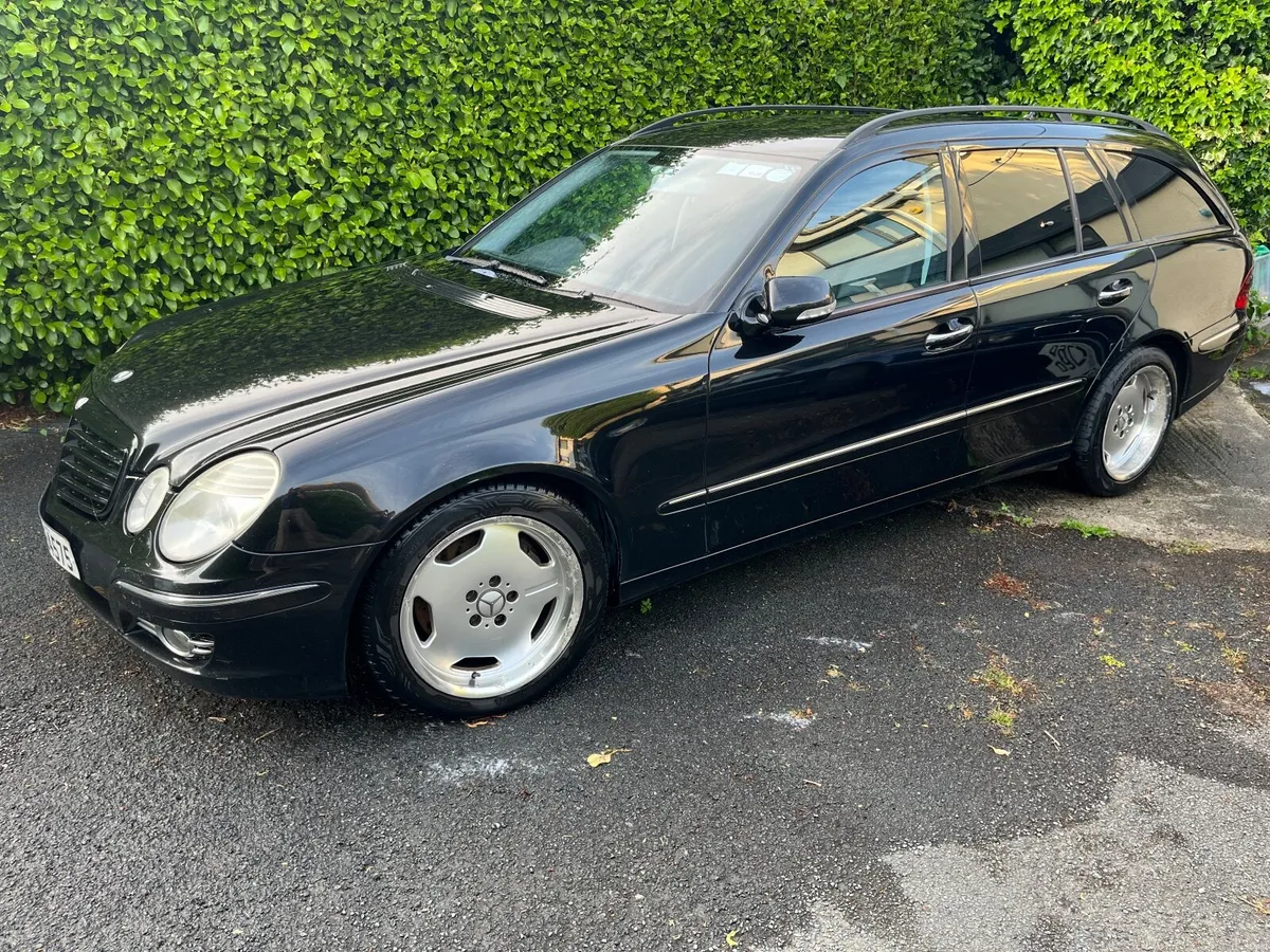 Mercedes-Benz E320 2006 Estate - Image 2