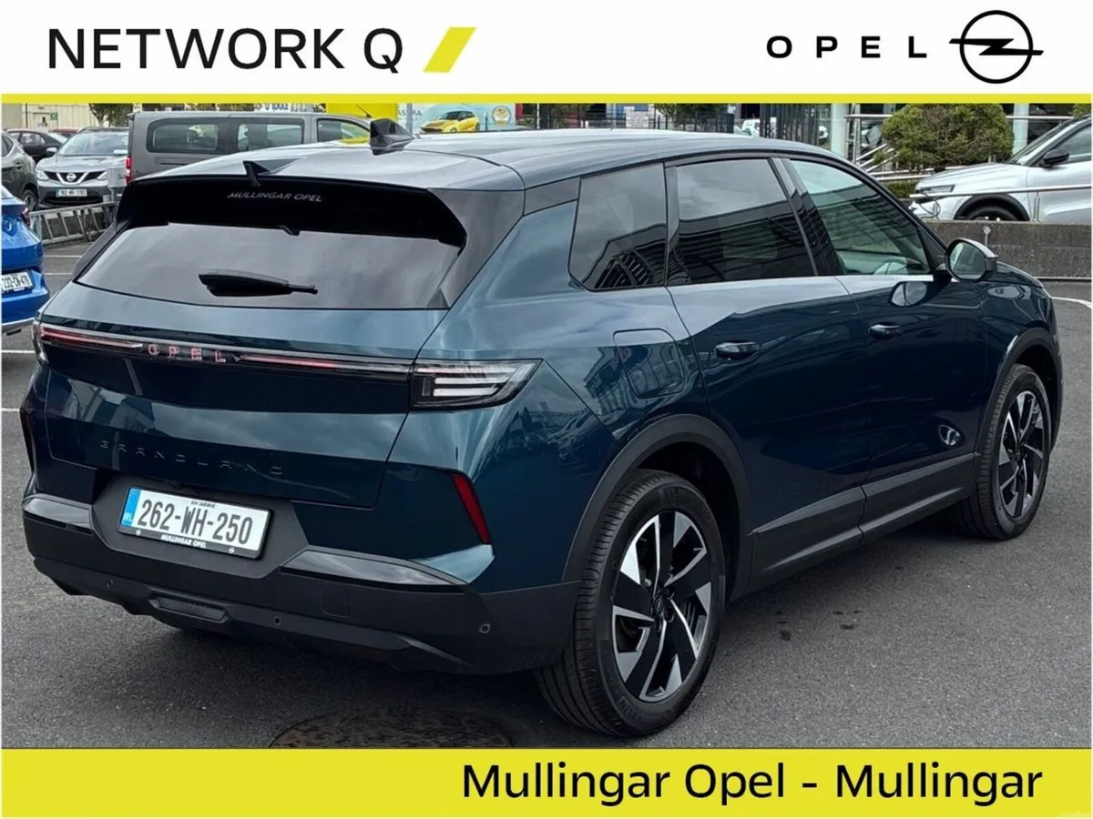 Opel Grandland 1.2 GS M/Hybrid GS- DEMO LOW KMS - Image 4