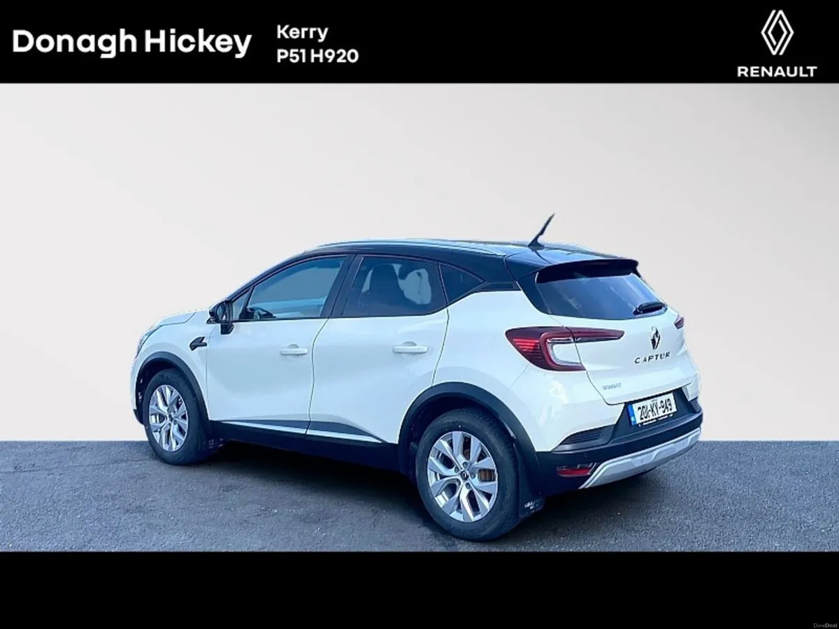 Renault Captur TCe 100 Iconic - Image 3