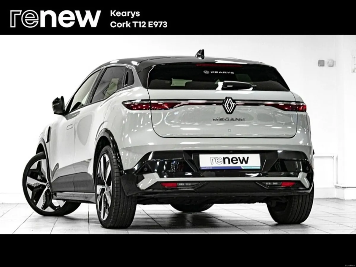 Renault Megane E-Tech Techno EV60 220hp - Image 3