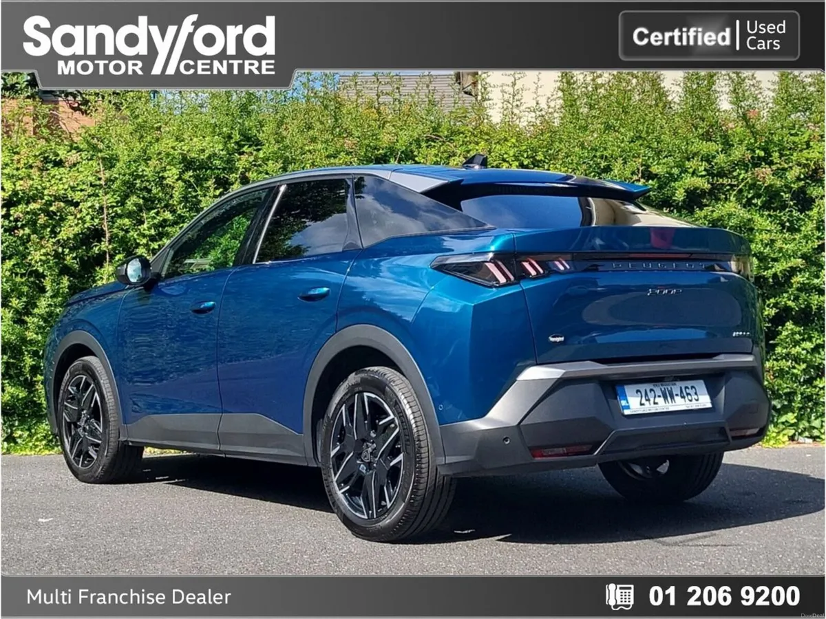 Peugeot 3008 1.2 MHEV PureTech 136bhp eDCS6 Allure - Image 4