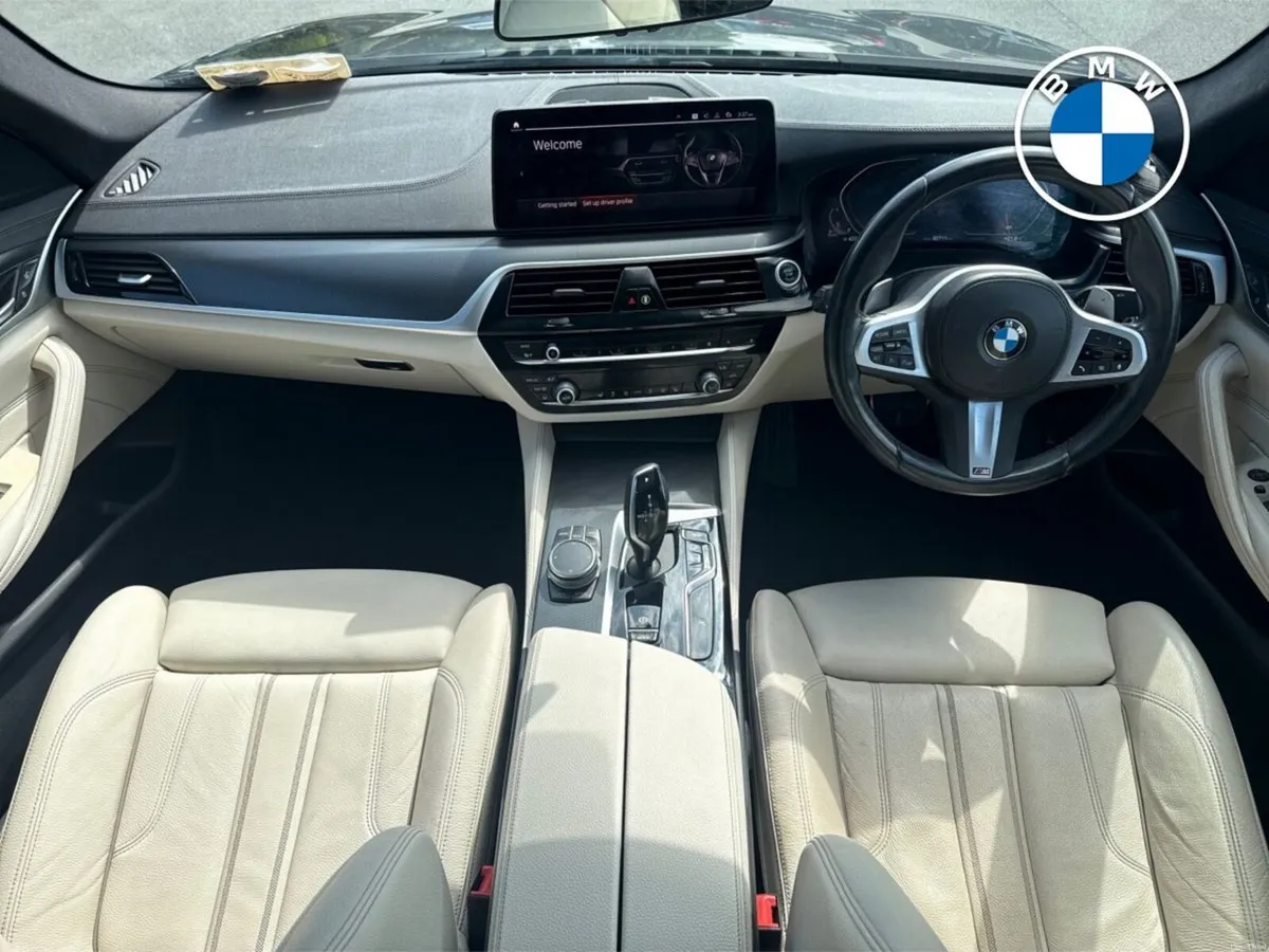 BMW 5-Series 520d M Sport (MHT) - Image 4