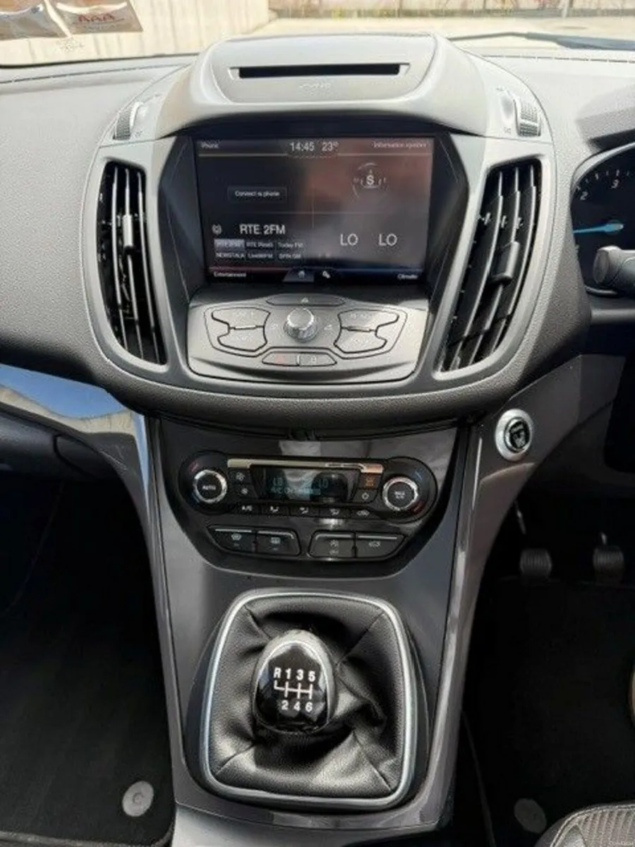 Ford Kuga 2016 - Image 3