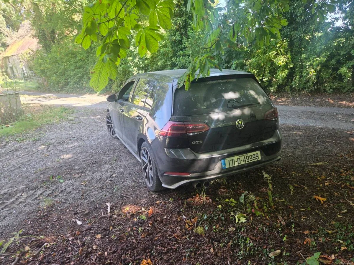 2017 volkswagen golf gtd - Image 4