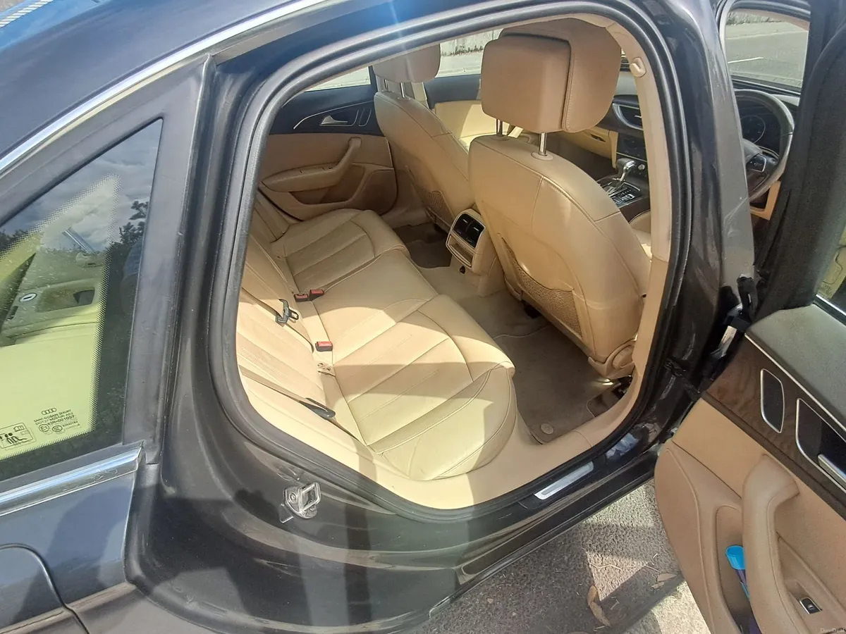 Audi A6 2012 - Image 2