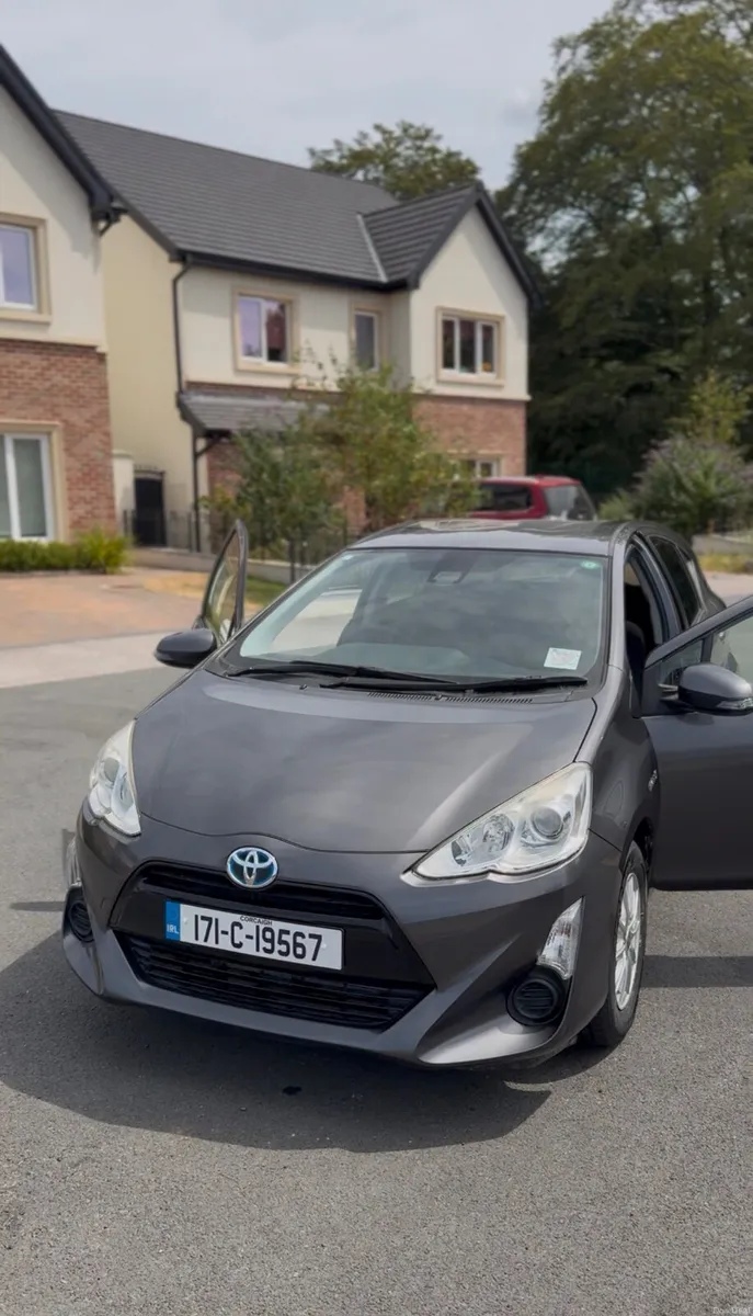 Toyota Aqua 2017 - Image 1