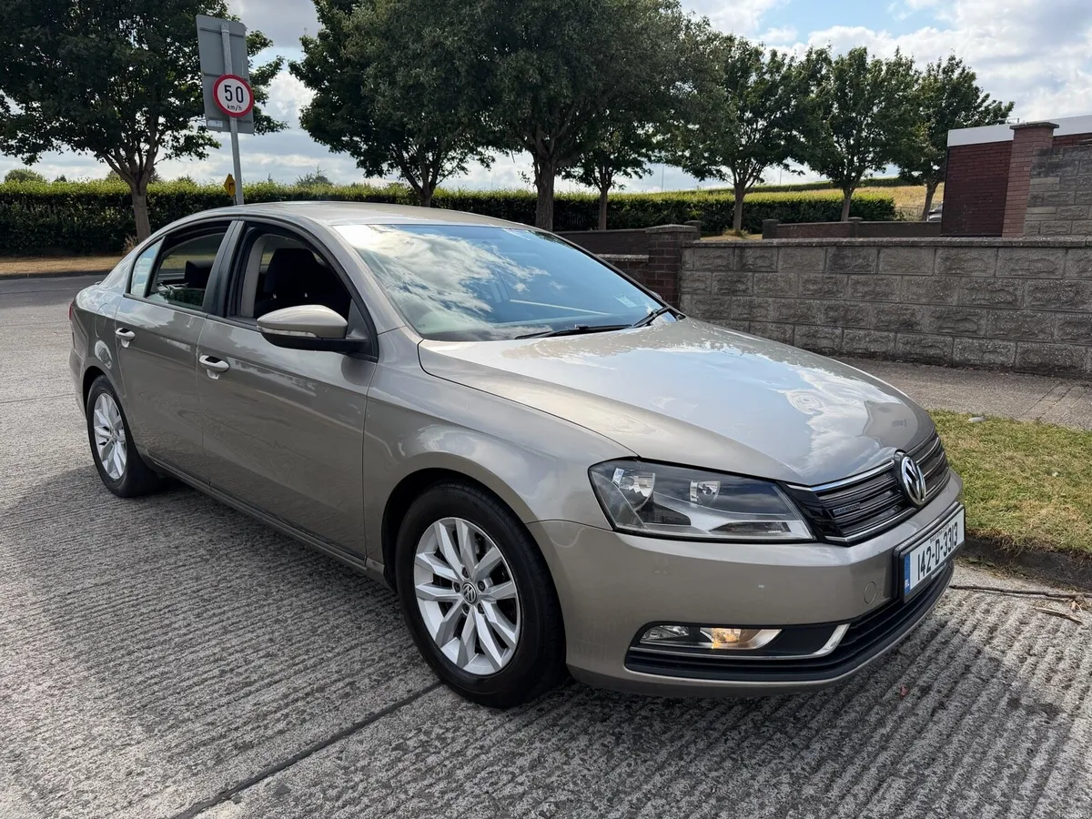 142 VW Passat 1.6TDI manual - Image 1