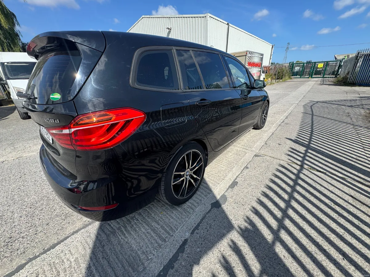 BMW 2-Series 2016 7 seater test and taxed - Image 4