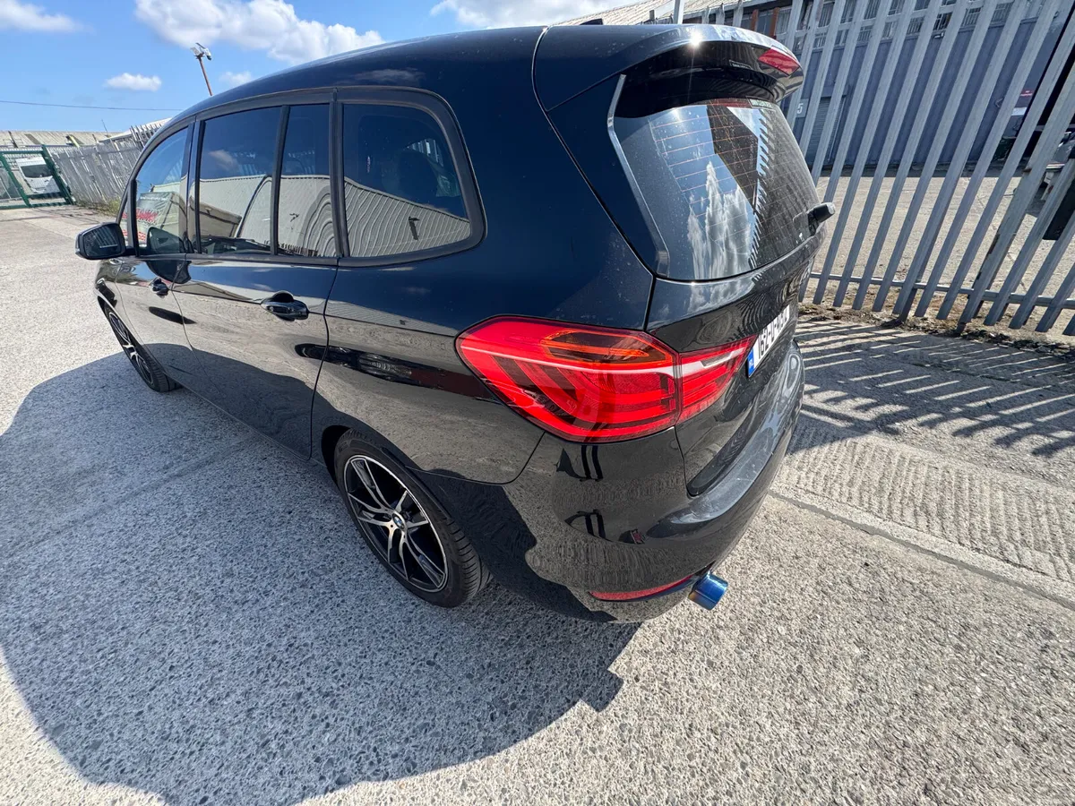 BMW 2-Series 2016 7 seater test and taxed - Image 6