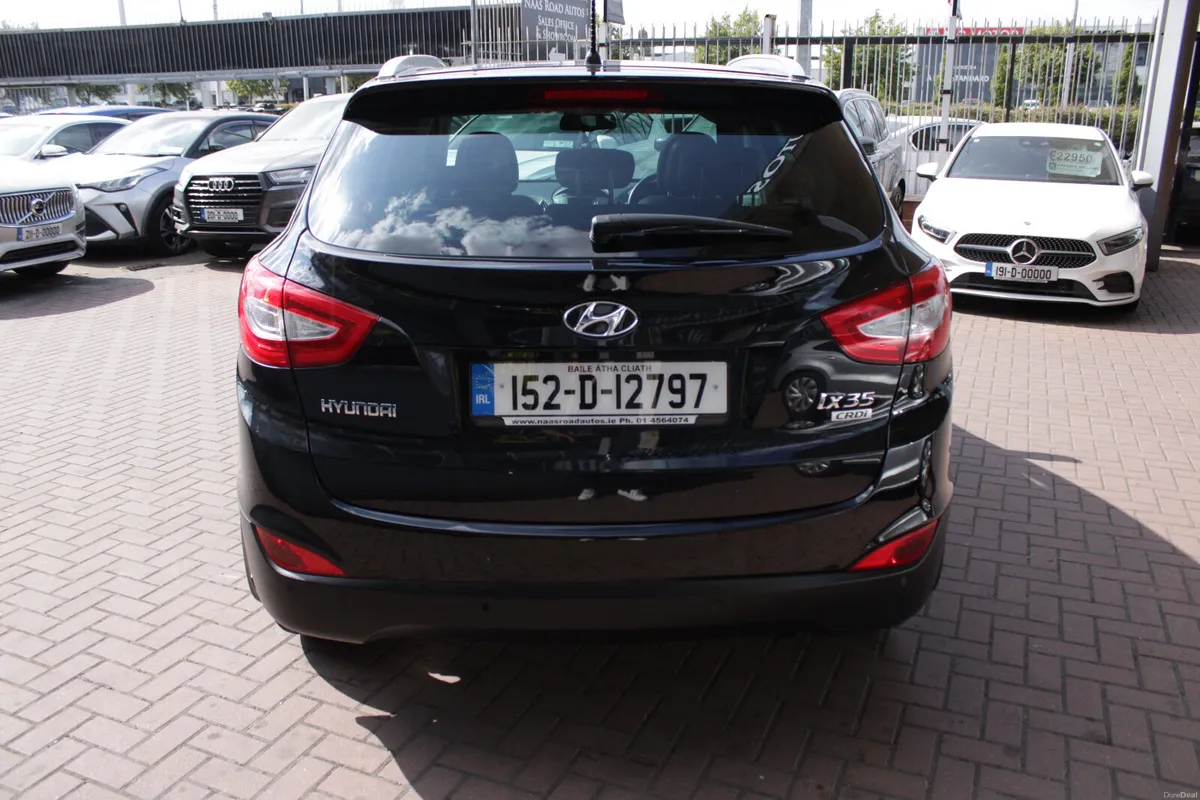 1.7CRDI DIESEL PREMIUM PAN ROOF ONLY 100,000 KMS - Image 5