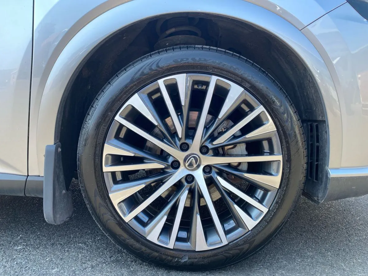 Lexus RX 450h+ Luxury PHEV - Image 5