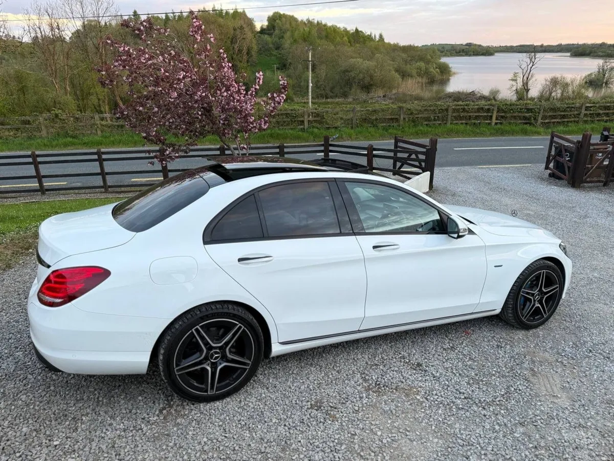 Mercedes-Benz C-Class Sport Premium Plus - Image 4