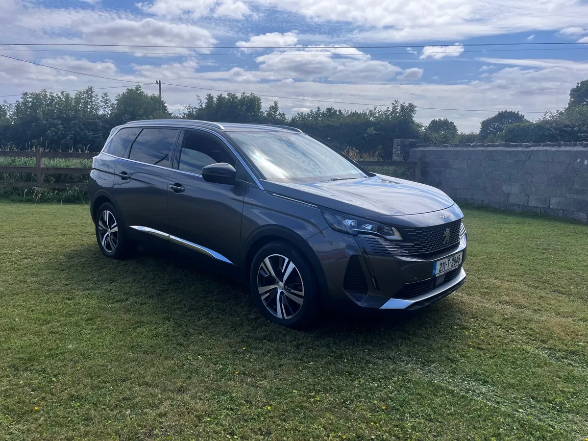 Peugeot 5008 2021 - Image 2
