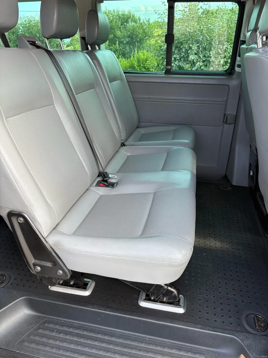 VW SHUTTLE - Image 5