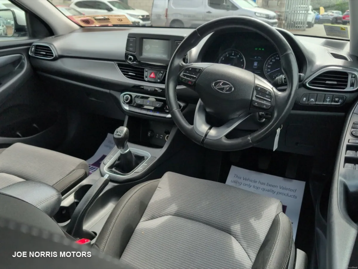 Hyundai i30 I 30 DELUXE 5DR - Image 6