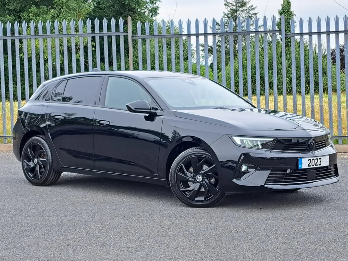 Opel Astra GS 1.2TURBO 130BHP 8 SPEED AUTOMATIC ** - Image 3