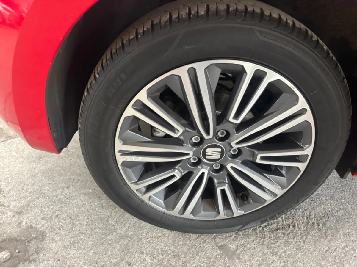 SEAT Ibiza 1.0 TSI 110HP DSG XCELLENCE 5DR AUTO - Image 3