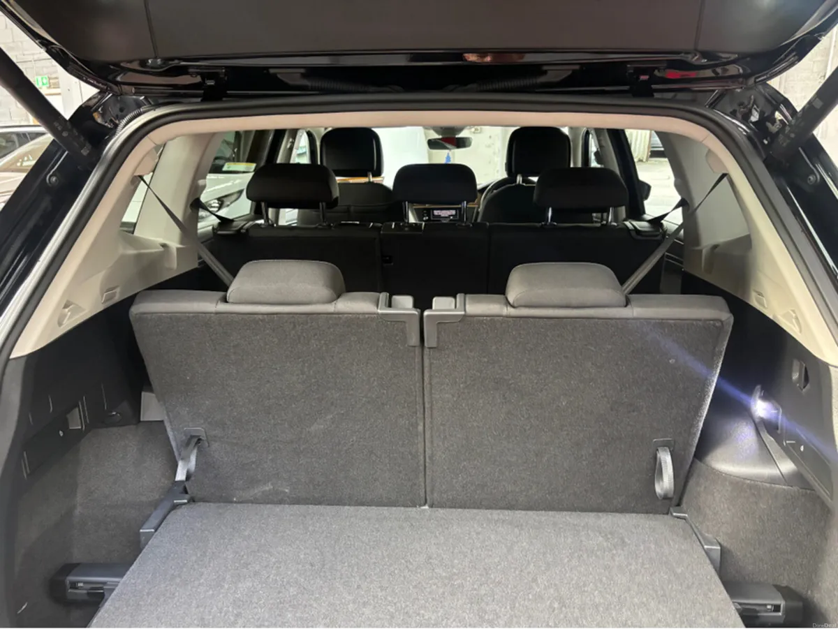 Volkswagen Tiguan Allspace A7 LIFE 2.0 TDI D D7F 1 - Image 3