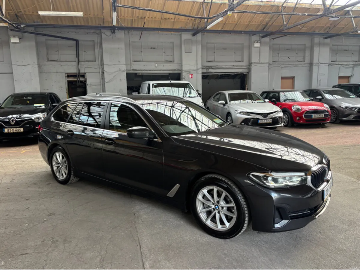 BMW 5-Series D XDRIVE 5TSB 4DR AUTO S TOURING - Image 1