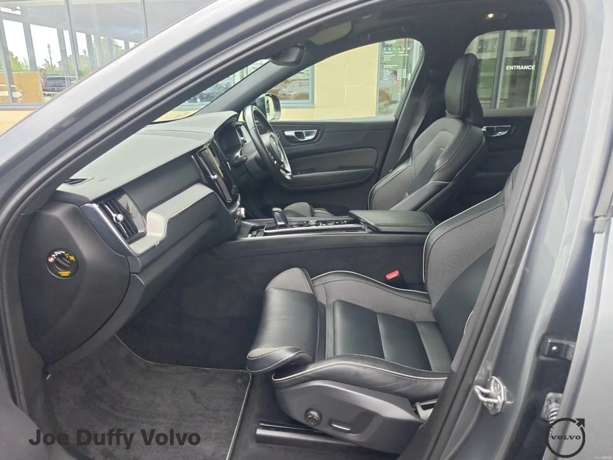 Volvo XC60 R-Design T6 PHEV *Low Kms* - Image 6