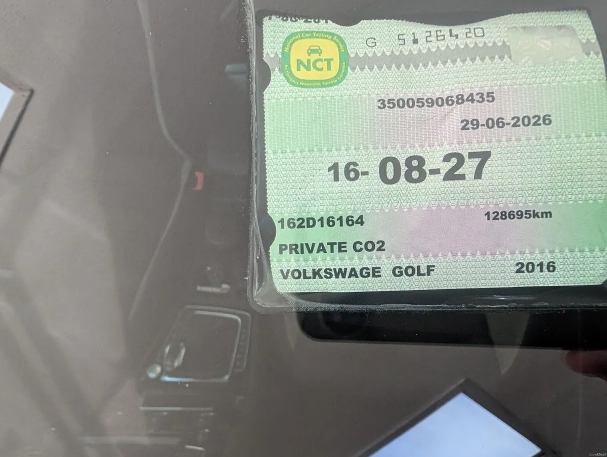 Volkswagen Golf R 2.0tdi 300hp 5dr Auto - Image 3