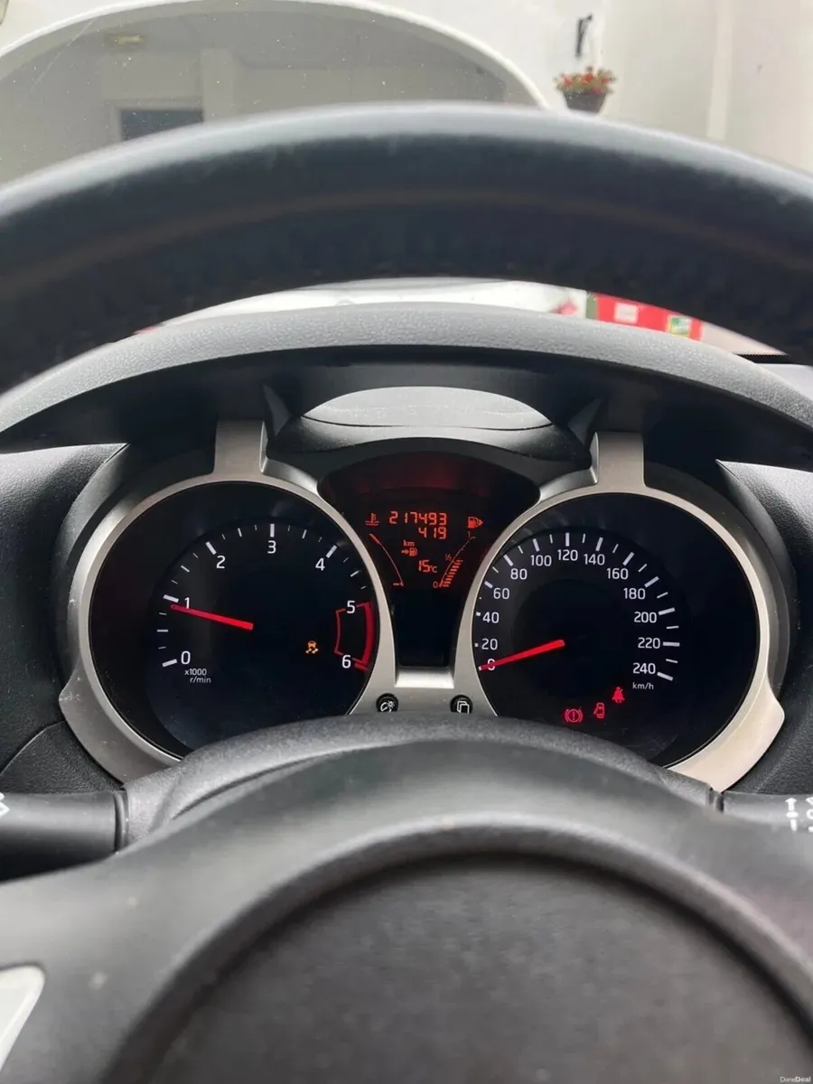 Nissan Juke 2012 - Image 2