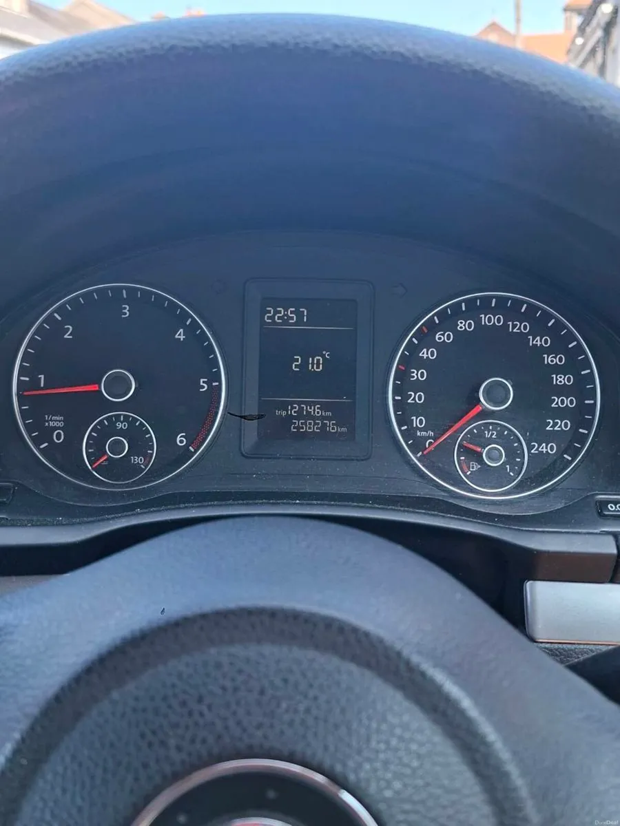 Volkswagon jetta ***LONG NCT*** - Image 3
