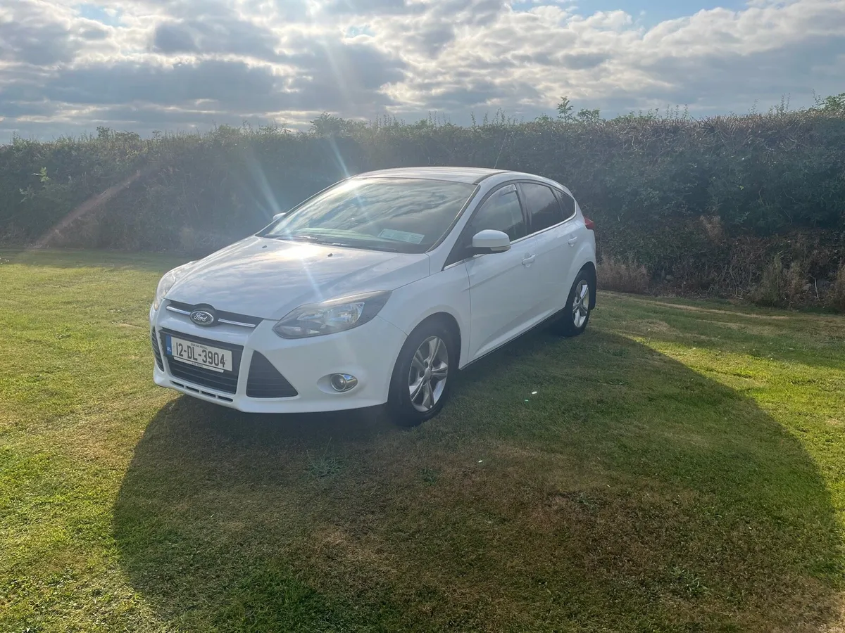 Ford Focus Zetec NCT06/27 TAX05/27 - Image 4