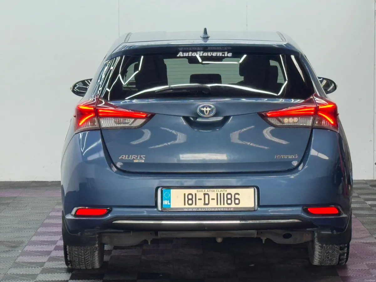 2018 Toyota Auris 1.8 Hybrid SOL, Automatic - Image 5