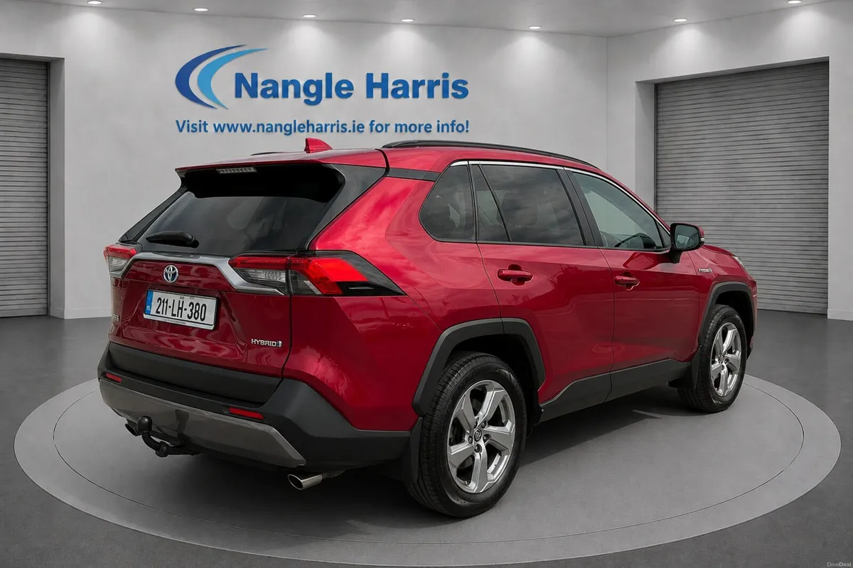 Toyota RAV4. One owner with FSH 4WD - Image 5