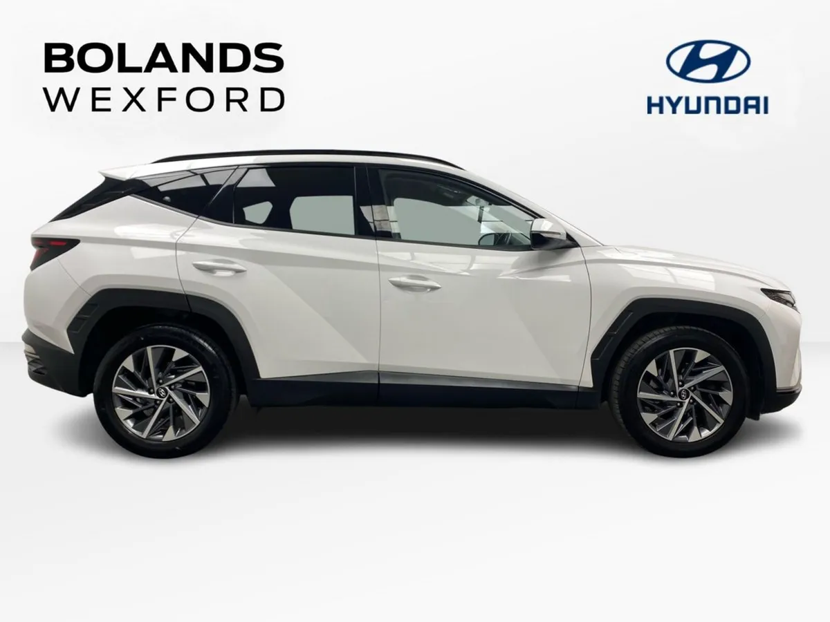 Hyundai Tucson 2WD Executive - Image 4