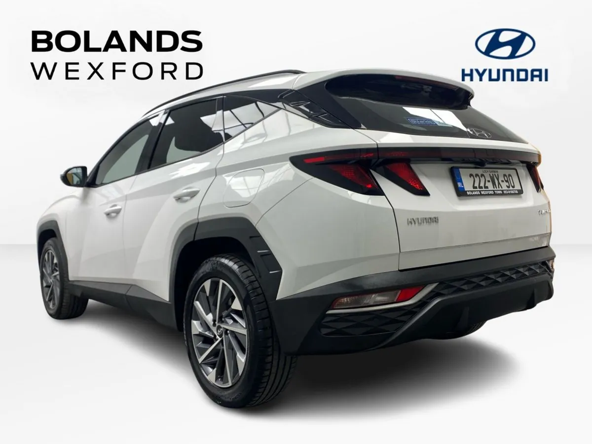 Hyundai Tucson 2WD Executive - Image 3