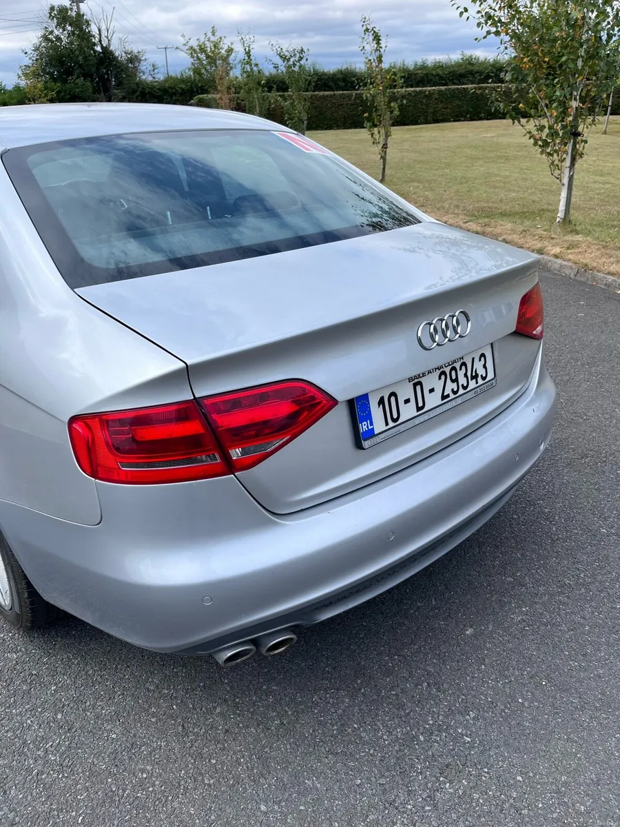 Audi A4 S-Line 2010 - Image 3