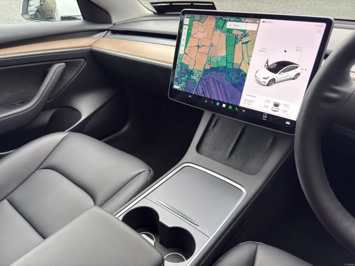 211 Tesla Model 3 Standard Range - Image 5