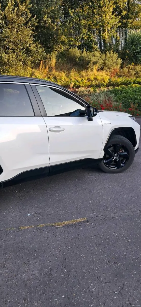 Toyota rav4 - Image 4