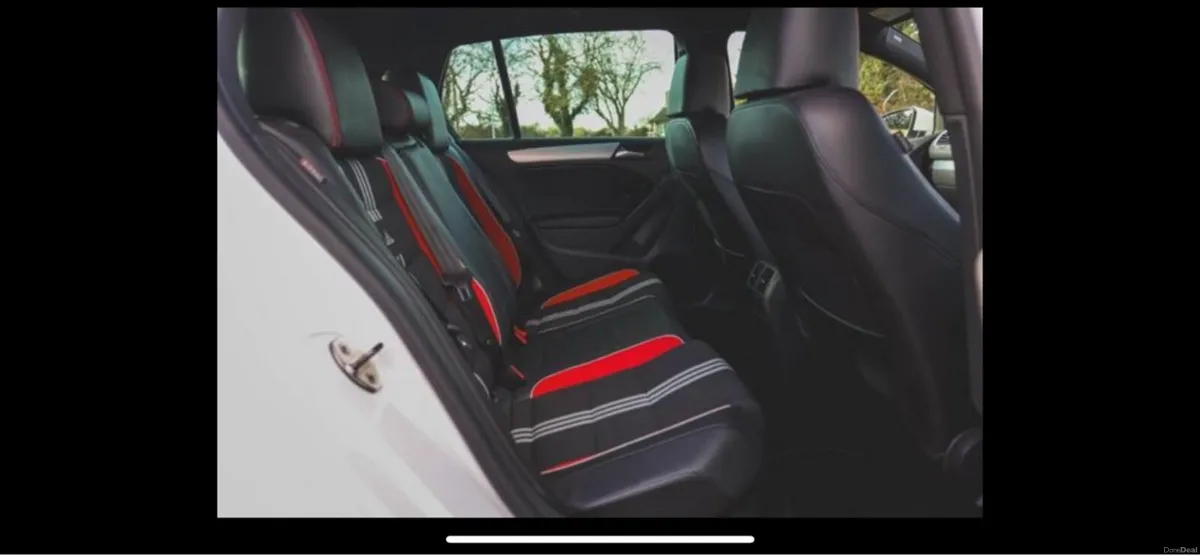Golf gti adidas edition - Image 4