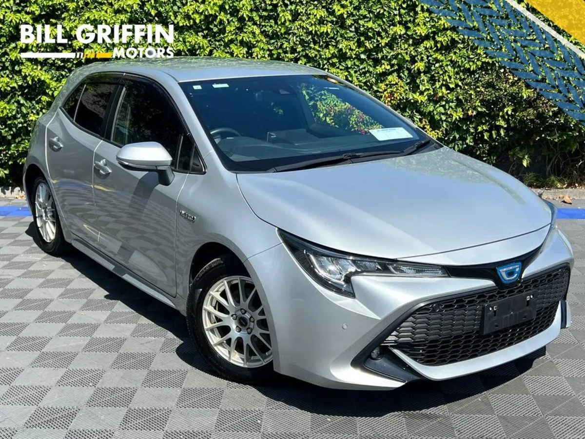 Toyota Corolla SPORT 1.8 HYBRID AUTO // DUAL ZONE - Image 1