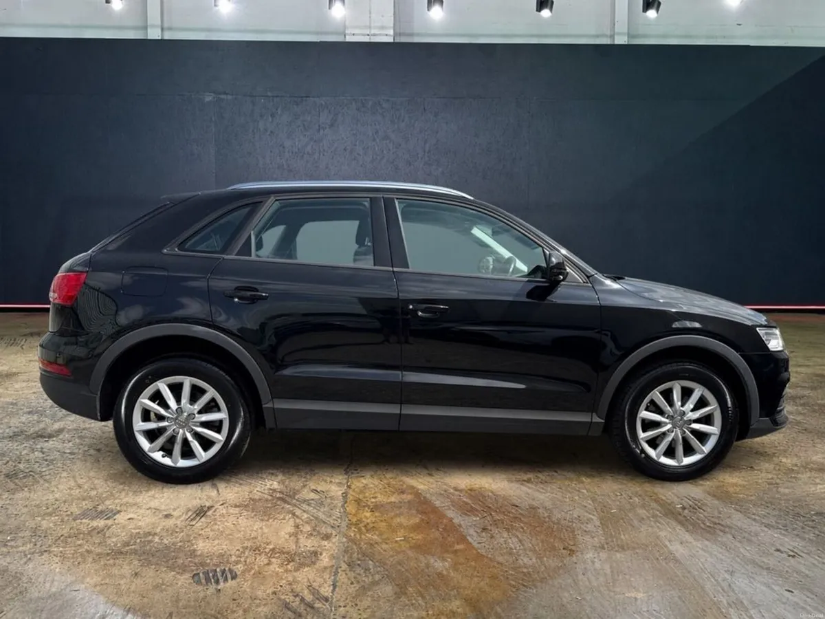 Audi Q3 1.4 TFSI AUTOMATIC SUV - FACTORY ALLOYS - - Image 2